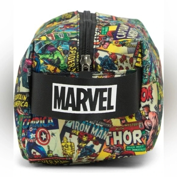 NWT Marvel Comics Avengers Zip Dopp Kit Makeup Toiletry Bag Travel Purse Unisex - Picture 3 of 6